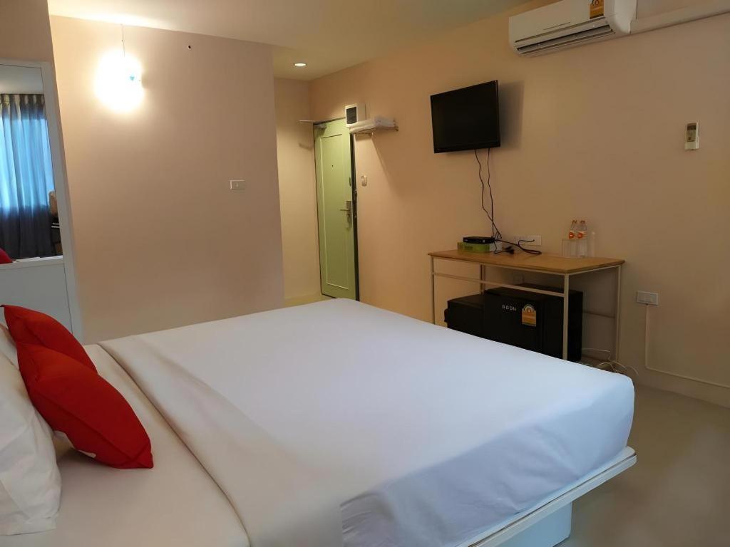 Bird Room Hotel - Pratunam Bangkok Eksteriør bilde